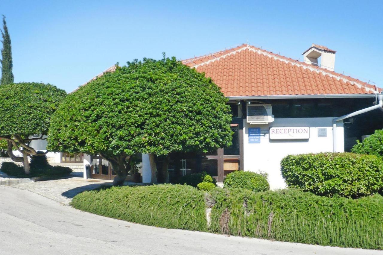 Belvilla Apartments In Holiday Resort Jezera Village, Island Murter Tisno Kültér fotó