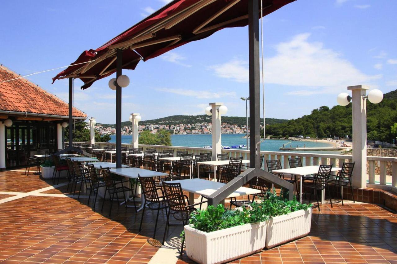 Belvilla Apartments In Holiday Resort Jezera Village, Island Murter Tisno Kültér fotó